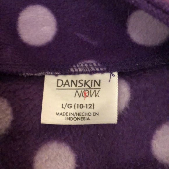 🛍 5/$20 Girls pullover - Picture 3 of 5